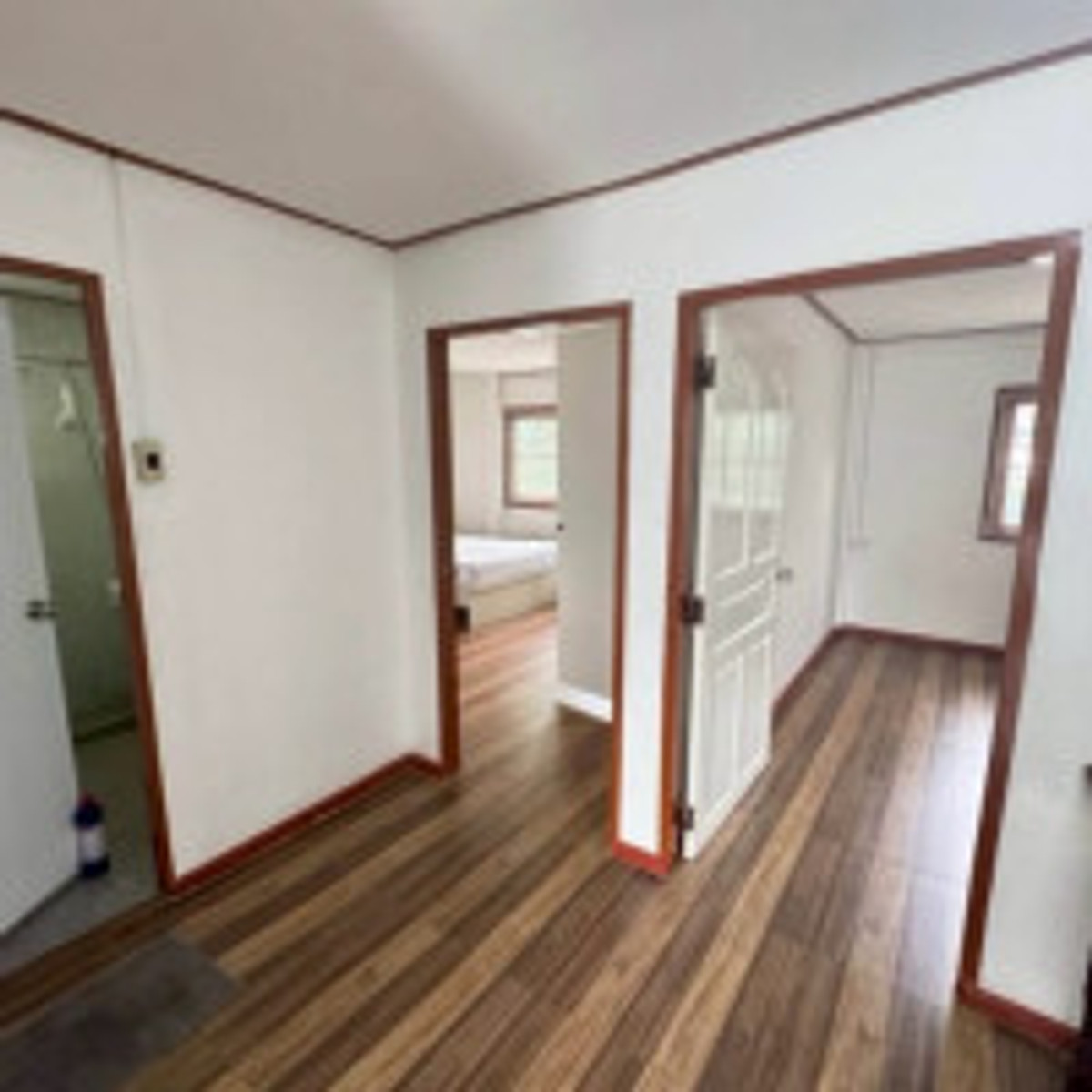 ขายบ้านพัฒนาการ ศรีนครินทร์ : บ้านเดี่ยว เมืองทอง 2 โครงการ 3 พัฒนาการ ที่ดินใหญ่ 90 ตร.ว. 5 นอน 4 น้ำ 15.5 ล้าน ทำเลดีสวนหลวง เงียบสงบเป็นส่วนตัว ใกล้สวนหลวง ร.9 และรถไฟฟ้า 