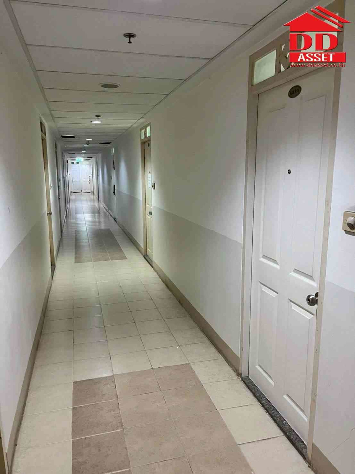 For SaleCondoPattanakan, Srinakarin : Urgent sale, cheap sale, Condo Supalai Park Srinakarin, ready to move in, Condo Supalai Park Srinakarin, property code: C8430