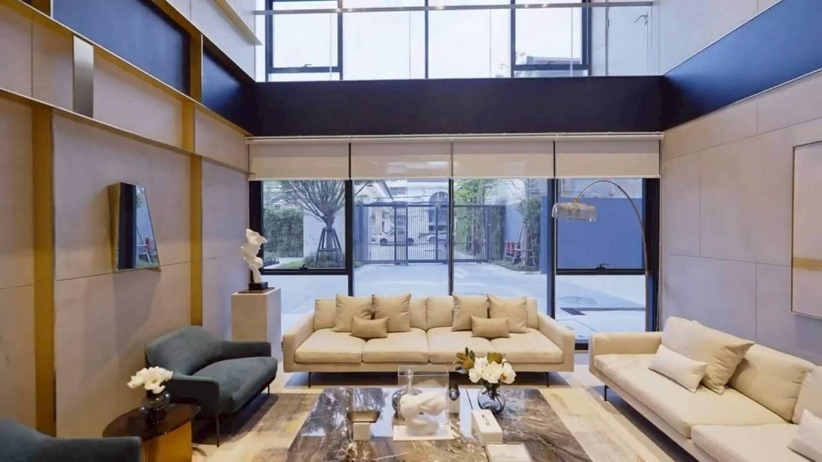 For RentCondoKhlongtoei, Kluaynamthai : Condo for rent, The Crown Residence (45 sq m.), 1 bedroom, 1 bathroom, Benjakitti Park view.