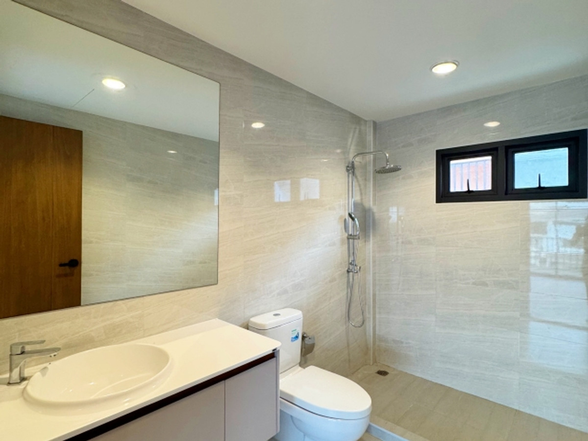 ขายทาวน์โฮมโชคชัย4 ลาดพร้าว71 : ขาย ทาวน์โฮม 3 ชั้น นาคนิวาส เกษมสันต์ 1 ลาดพร้าว สังคมสงเคราะห์ 25 ตร.วา ทำเลดี