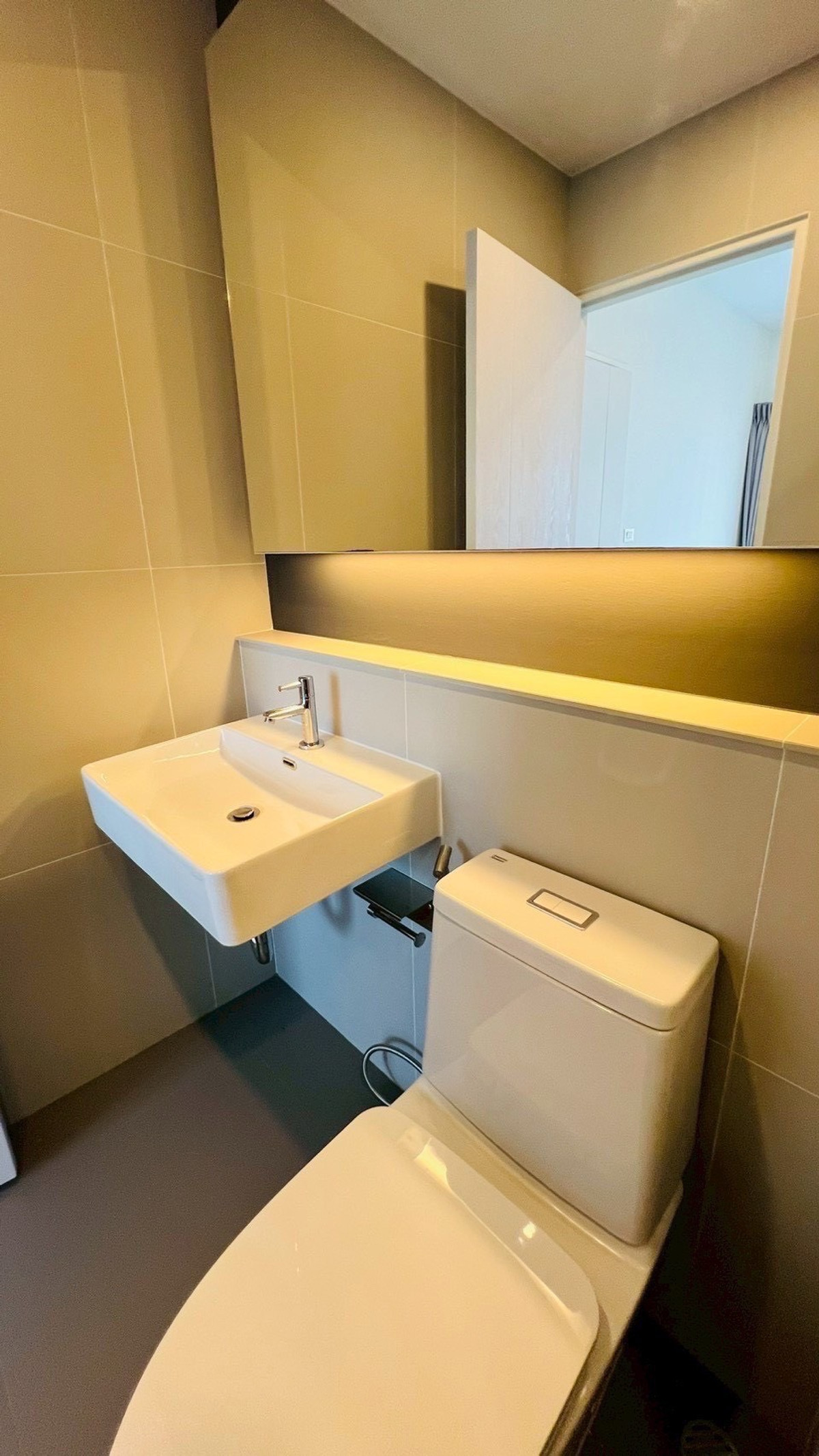 ให้เช่าคอนโดแจ้งวัฒนะ เมืองทอง : E270 🎉300369 ให้เช่าคอนโด Lumpini Place Chaengwattana-Pakkret Station