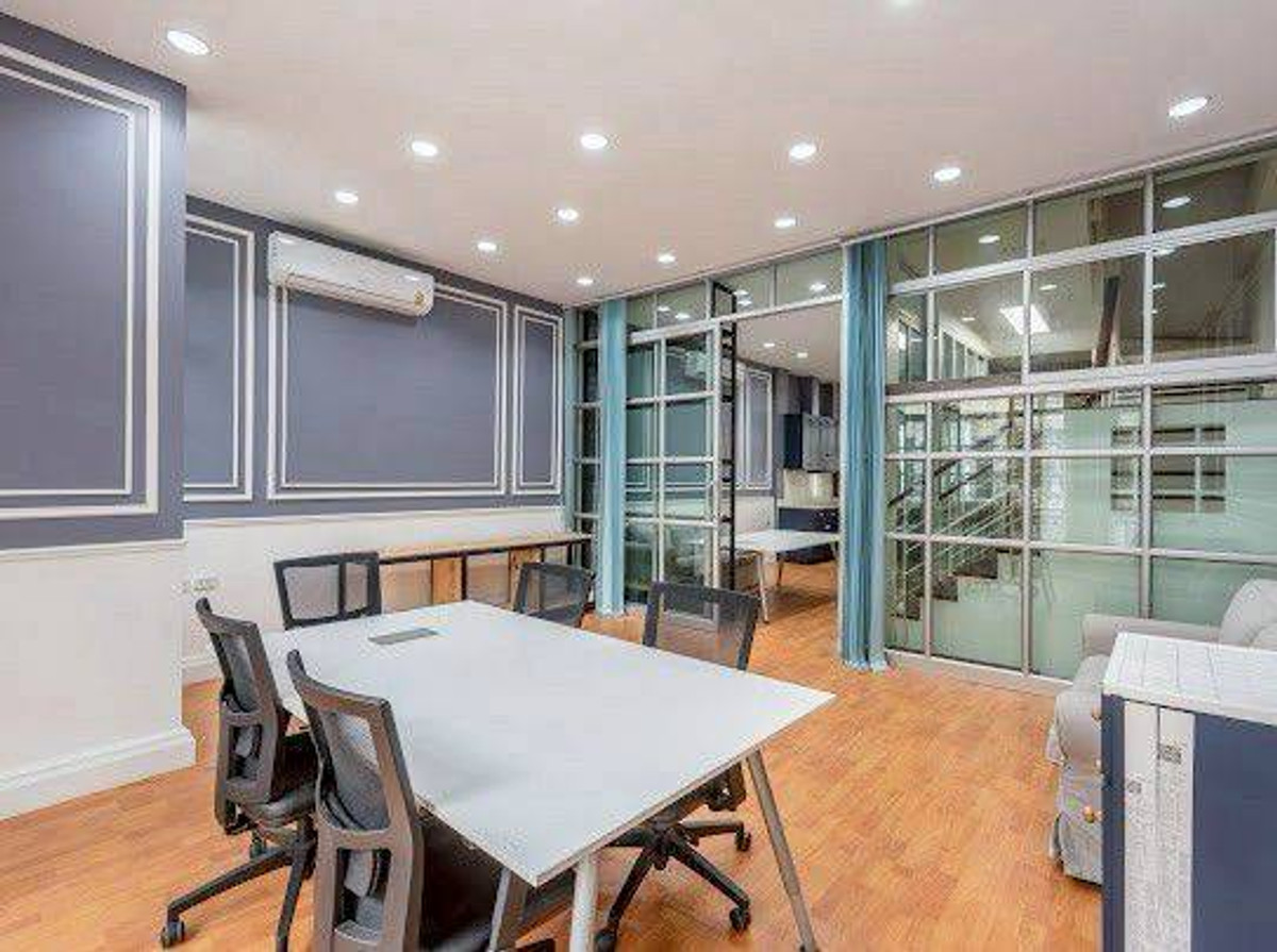 For RentTownhomeSapankwai,Jatujak : #L192🎉 310369 Town home for rent Baan Klang Muang The Paris Ratchavipha  