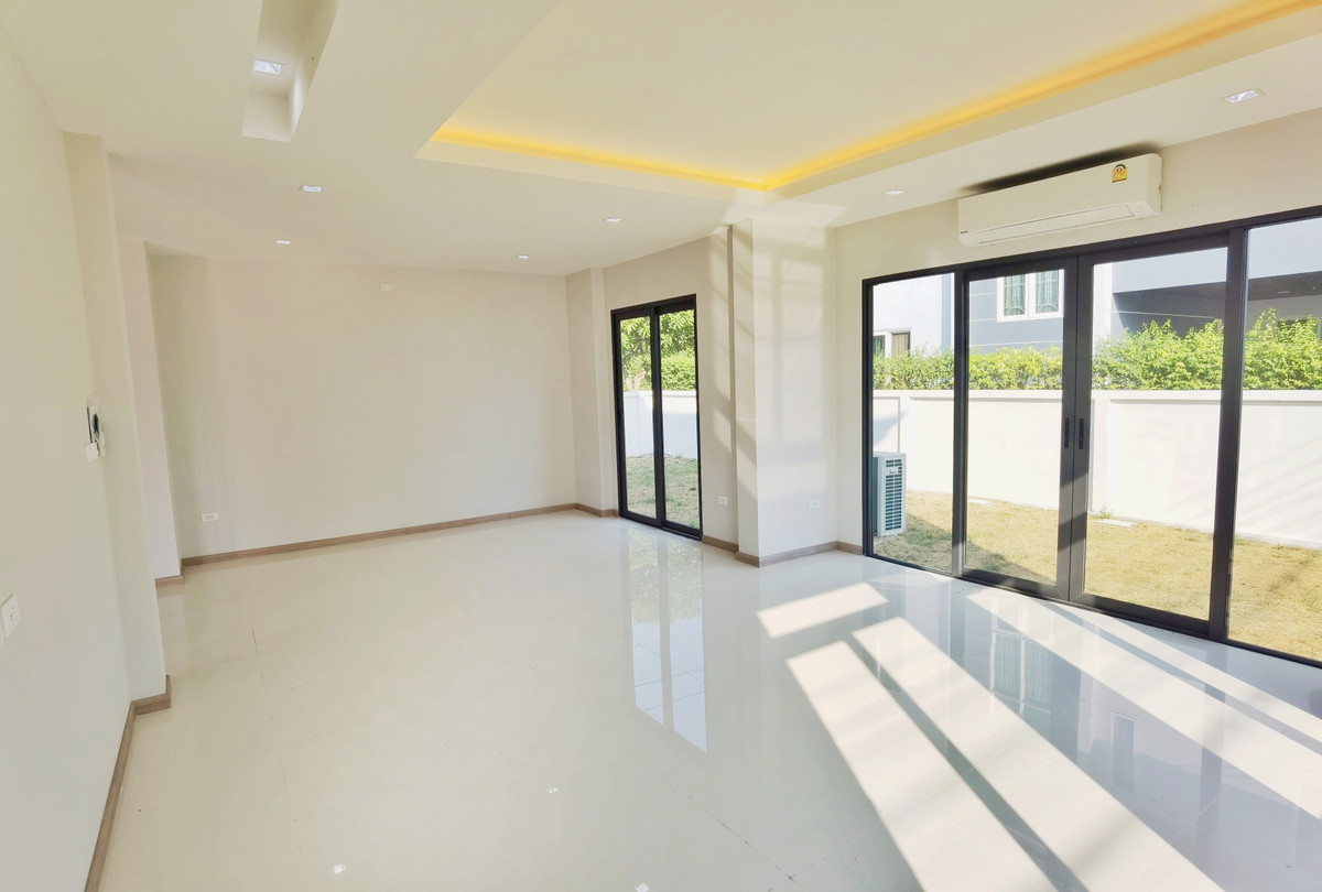 ขายบ้านนนทบุรี บางใหญ่ บางบัวทอง : [ขายขาดทุน 3 ล้าน!] บ้านเดี่ยวหลังใหญ่ ซื่อตรง พรีเมี่ยม บางบัวทอง-340 สภาพมือหนึ่ง 106 ตร.ว. ใกล้เซ็นทรัลเวสต์เกต คุ้มที่สุดในย่าน! 