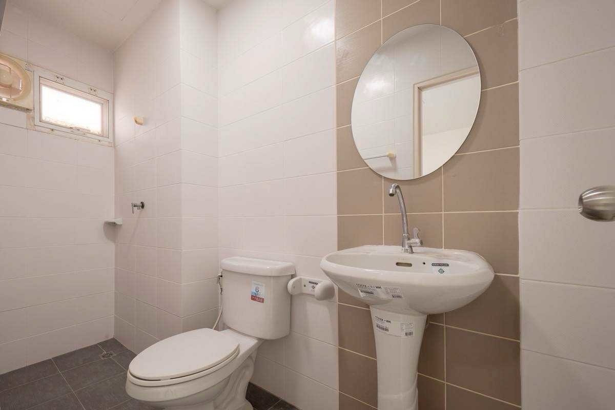 ให้เช่าทาวน์โฮมลาดพร้าว101 แฮปปี้แลนด์ : ให้เช่า Townhome บ้านบดินทร์ลาดพร้าว112 🌲🔆🔆 联排别墅出租，Baan Bodin Ladprao 112。