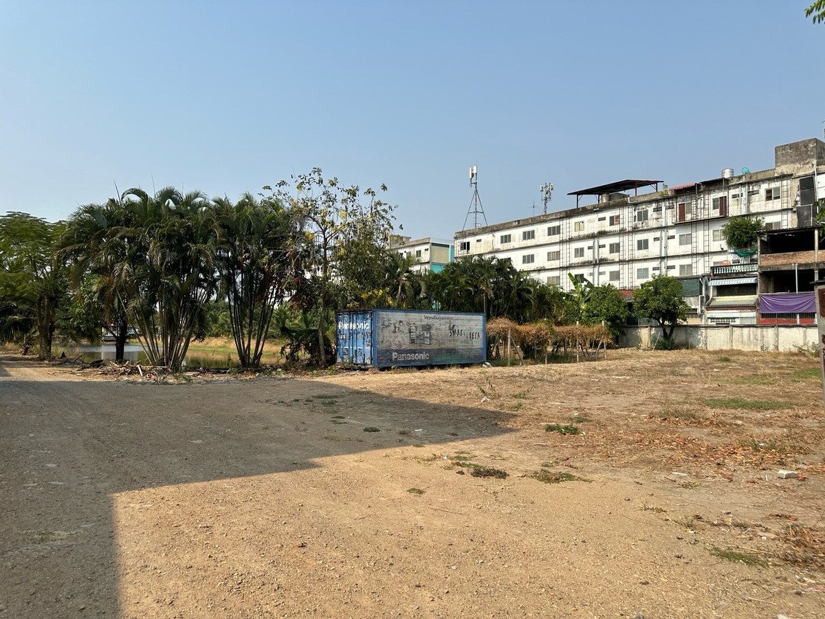 ให้เช่าที่ดินปทุมธานี รังสิต ธรรมศาสตร์ : ให้เช่าที่ดินติดถนน 6ไร่ ใกล้ถนนนิมิตรใหม่ ลำลูกกาคลอง 7 ปทุมธานี ที่ดินล้อมรั้วแล้ว