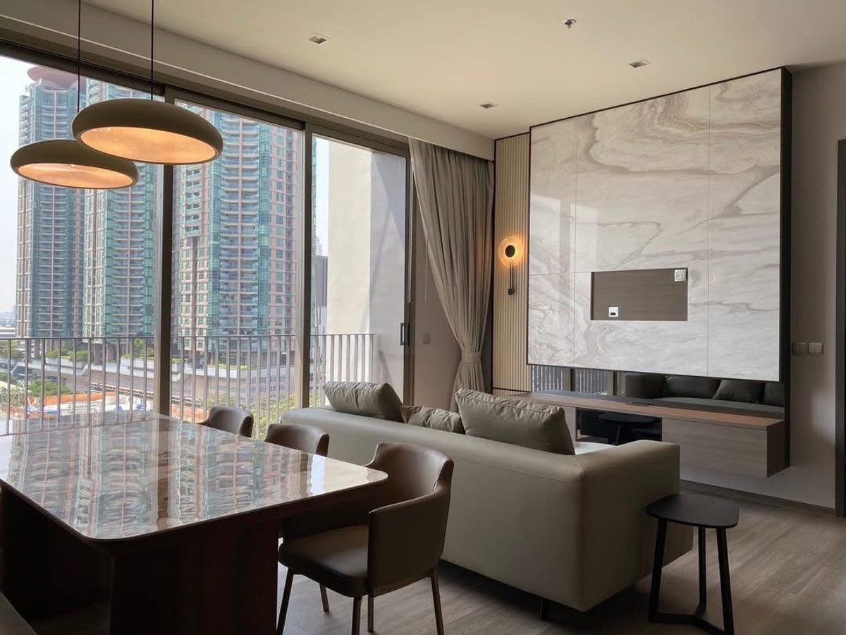 ให้เช่าคอนโดสาทร นราธิวาส : Rhythm Charoenkrung Pavillion - ริธึ่ม เจริญกรุง พาวิลเลี่ยน l วิวแม่น้ำ ใกล้ Shrewsbury l By Bee