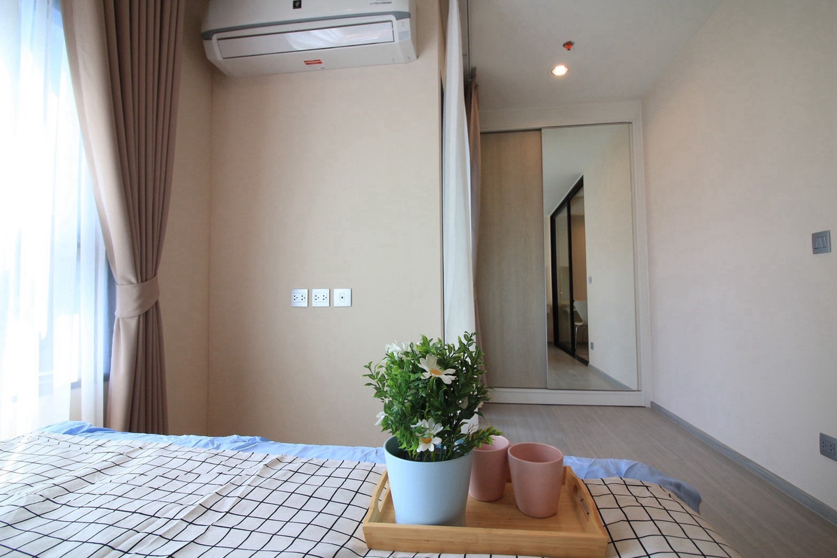 For RentCondoSamut Prakan,Samrong : 🔥For rent Aspire Erawan, next to BTS, fully furnished, ready to move in, 25th floor, pets not allowed.