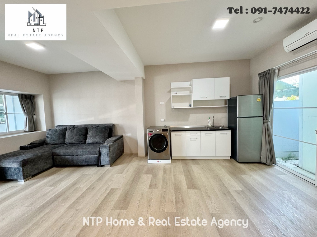 ให้เช่าทาวน์โฮมบางนา แบริ่ง ลาซาล : ให้เช่า| For rent ทาวน์โฮม 2-3 ห้องนอน หลังบ้านต่อเติมห้องเพิ่ม กว้างมาก+ติดแอร์ สามารถเพิ่มเติมเฟอร์นิเจอร์ได้ บ้านทำเลดี ตรงข้าม Mega Bangna หมู่บ้านสุดฮิต📍 Indy บางนา-รามคำแหง2 👍🏻