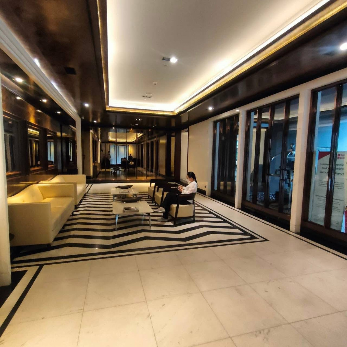 คอนโดสุขุมวิท อโศก ทองหล่อ : 🏠✨ The Crest Sukhumvit 34 | ขาย/เช่า คอนโด 1 ห้องนอน (HBH-HL-145)