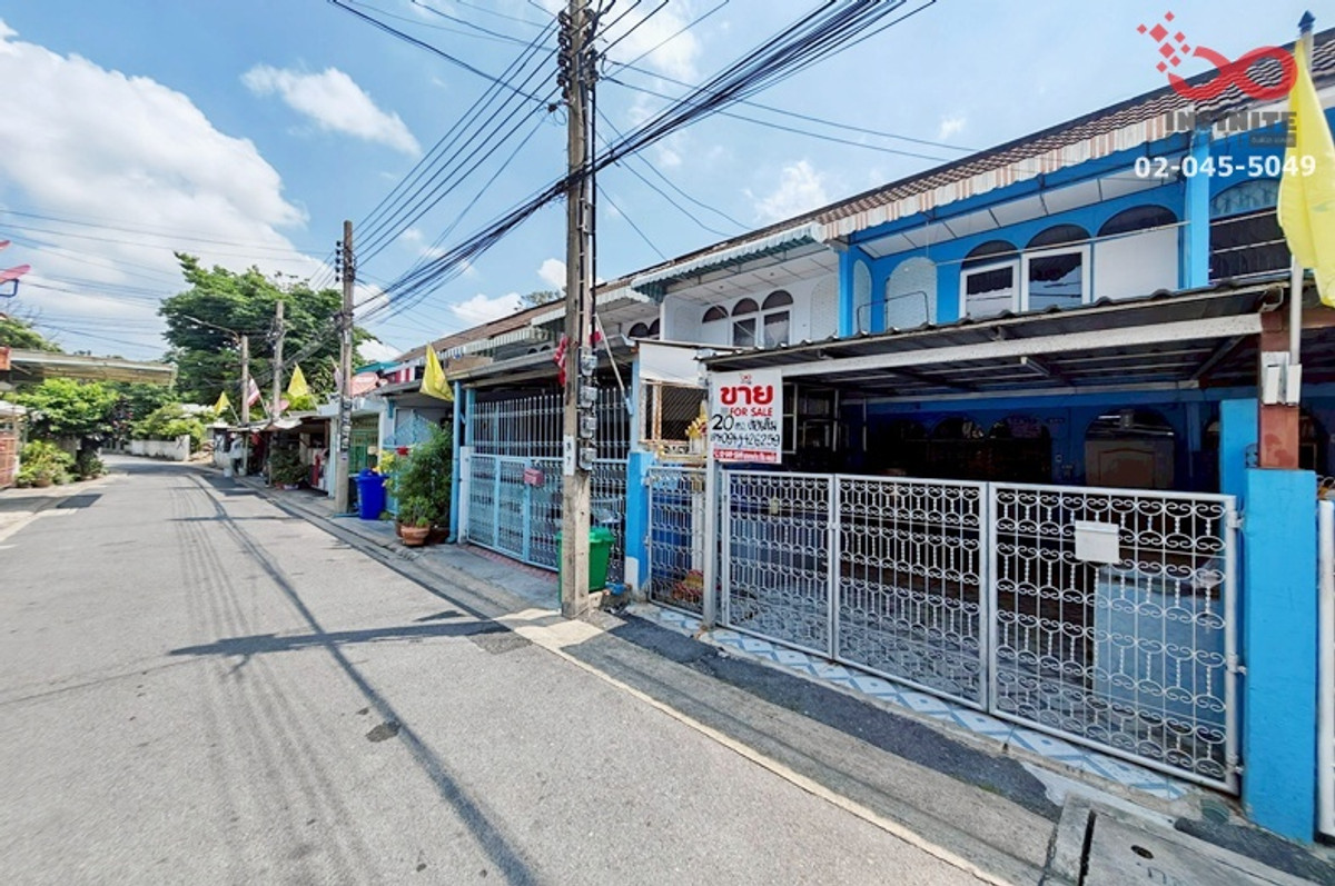 ขายทาวน์โฮมรัชดา ห้วยขวาง : ขายทาวน์เฮาส์ 2 ชั้น 20 ตร.ว. ซอยพุ่มอุไร 3 ถนนสุทธิสาร - ลาดพร้าว 64 ใกล้ MRT สุทธิสาร