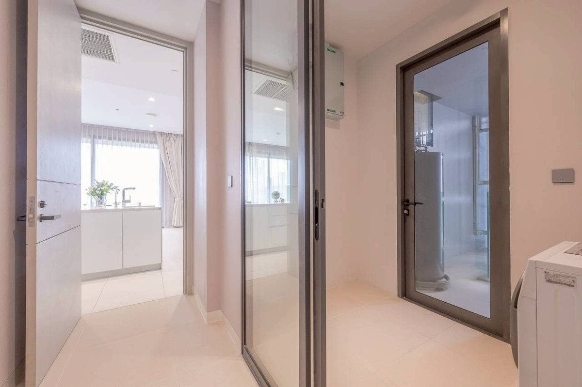 CondoSukhumvit, Asoke, Thonglor : RC033526 Condo 2 beds for rent/sale at VITTORIO Sukhumvit 39 near BTS Phrom Phong