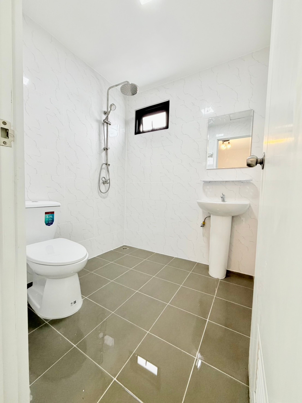 ขายทาวน์โฮมนนทบุรี บางใหญ่ บางบัวทอง : ขายทาวน์เฮาส์พฤกษาวิลล์ 63/1 พระราม 5 หลังมุม 25.1 ตร.ว. หน้ากว้าง 8 ม. ฟรีโอน