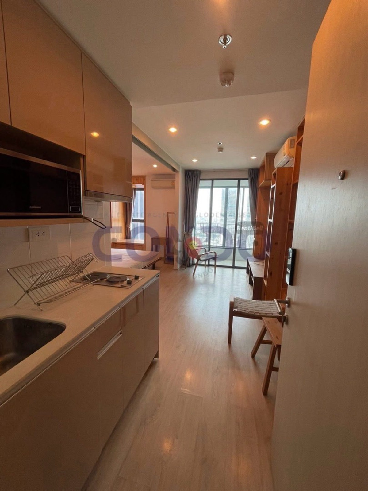 ขายคอนโดสยาม จุฬา สามย่าน : ขายด่วนนนนนน คอนโดจุฬา ขาย 6.19 ล้านบาท IDEO Q CHULA SAMYAN (ไอดีโอ คิว จุฬา-สามย่าน) 