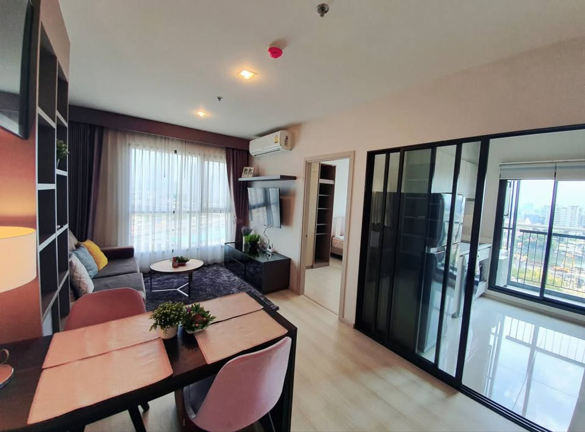 For RentCondoOnnut, Udomsuk : For rent: Life Sukhumvit 48, corner room, 2 bedrooms.