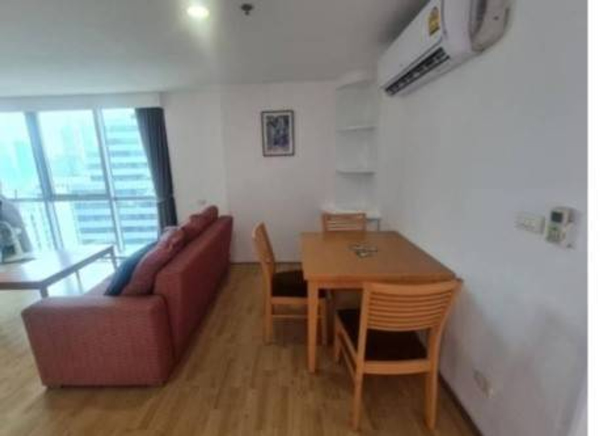 For RentCondoSukhumvit, Asoke, Thonglor : For rent, Asoke Place, cheapest in the Asoke area! 2 bedrooms, 82 sq m., high floor, only 28,000 baht.