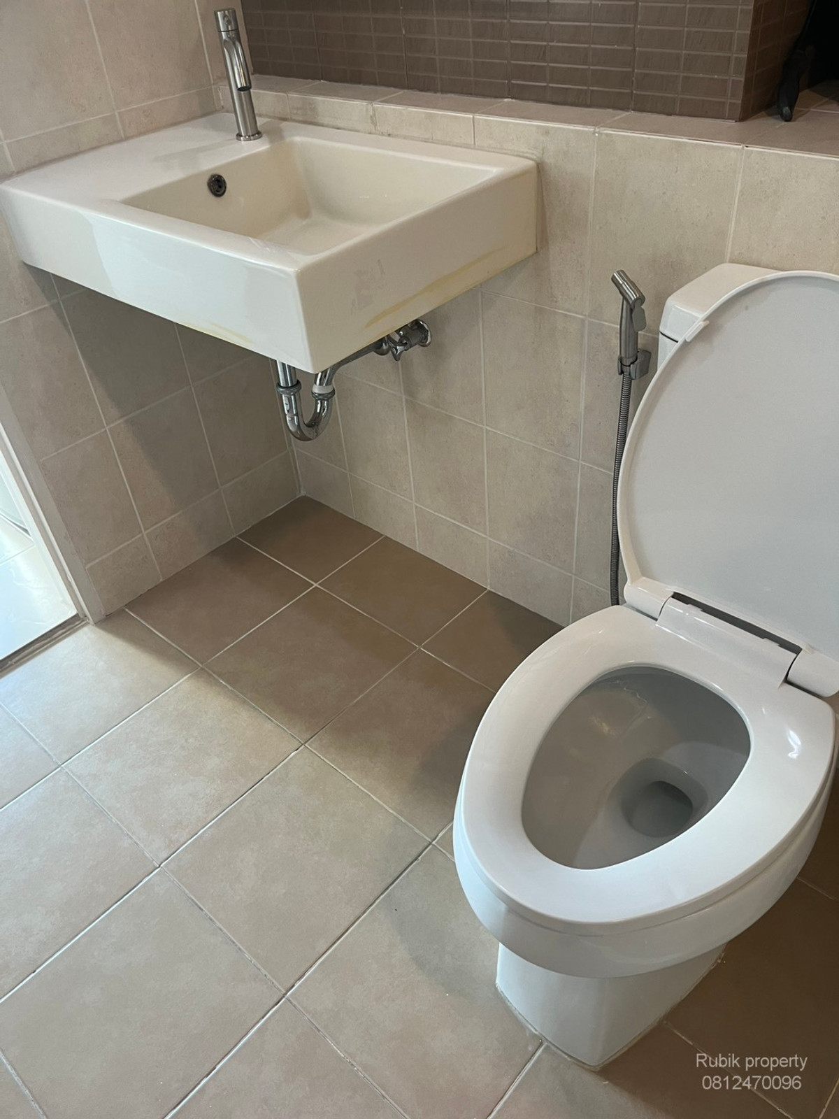 CondoRathburana, Suksawat : 🏙 **For rent / sale Ivy River Rat Burana** RB1839 Condo next to the Chao Phraya River, view of the water curve + Bangkok Bridge 🌊✨