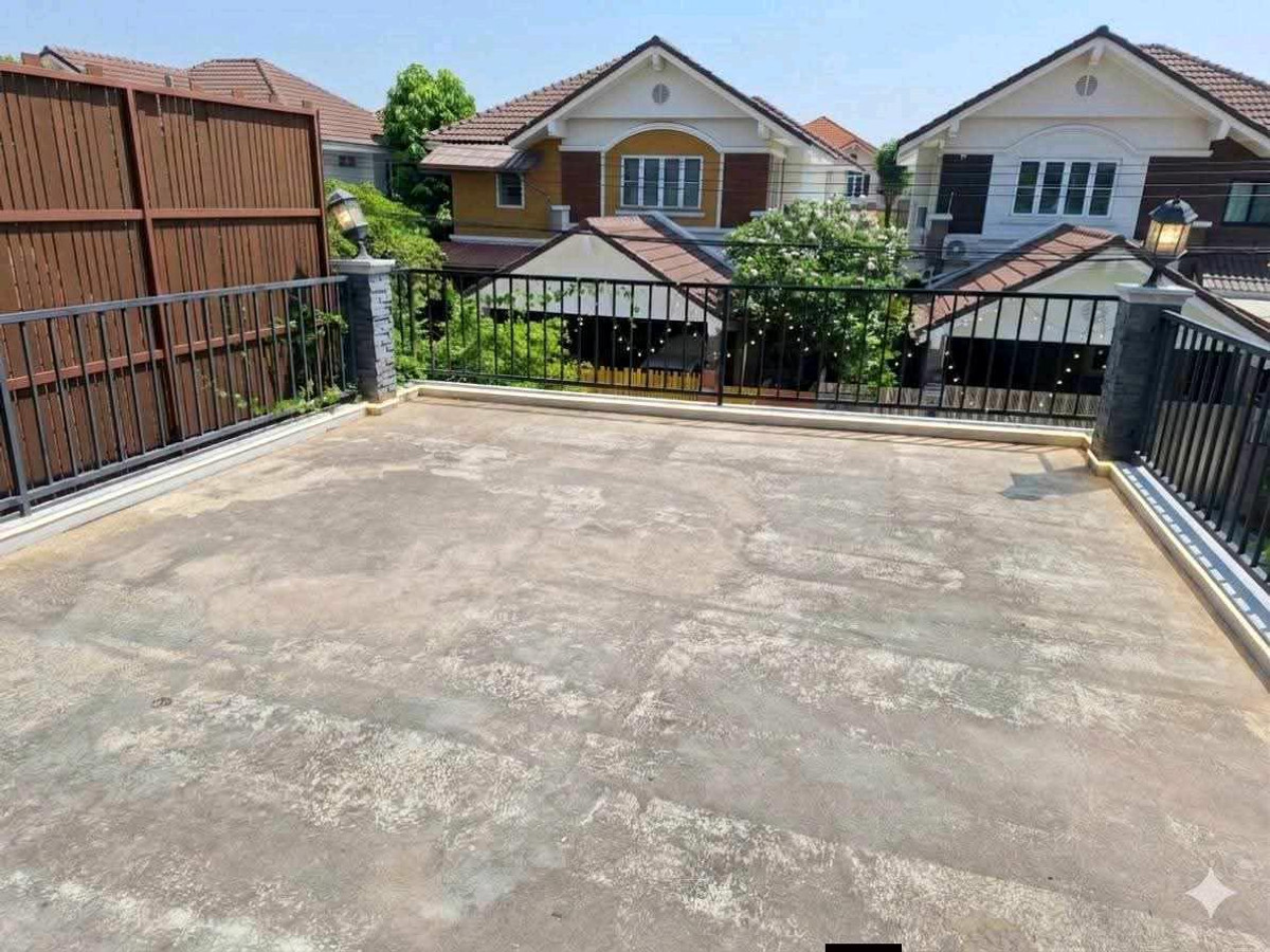 ขายบ้านลาดกระบัง สุวรรณภูมิ : ขายด่วนบ้านเดี่ยวถูกสุด โครงการ ภัทรา อ่อนนุช - วงแหวน 3 ห้องนอน 3 ห้องน้ำ ราคาเพียง 6,000,000 บาท