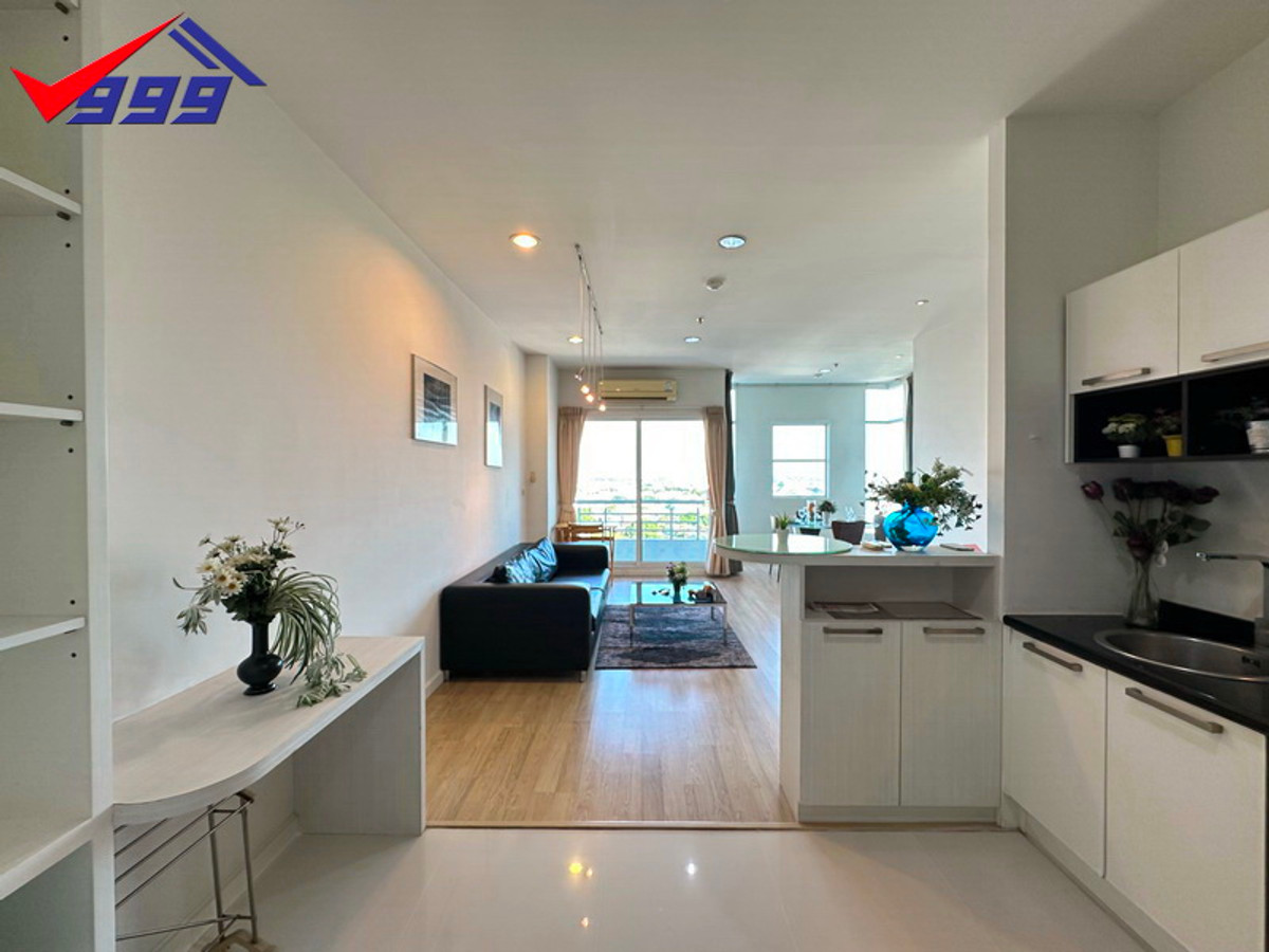 ให้เช่าคอนโดพัฒนาการ ศรีนครินทร์ : ให้เช่าคอนโด - ห้องสวย วิวเปิดโล่ง! Unblocked View ห้องโปร่งสบาย อยู่แล้วไม่อึดอัด | 1 Bedroom 68 sq.m.