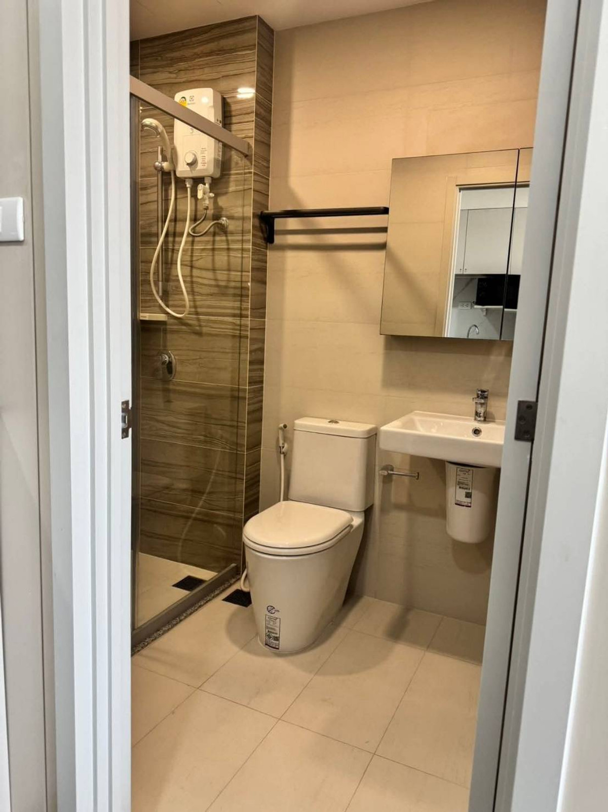 ให้เช่าคอนโดรามคำแหง หัวหมาก : ให้เช่า Condo Supalai Veranda Ramkhamhaeng บิ้วอินจัดเต็ม สวย 