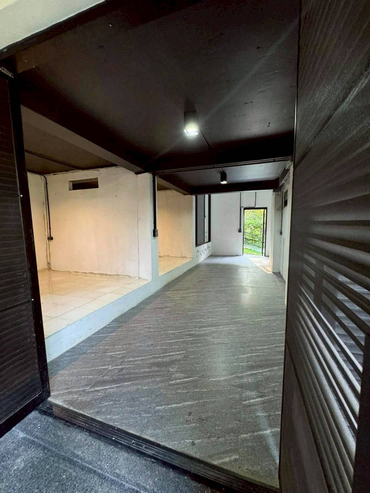 ขายสระบุรี : ขายบ้านพูลวิลล่า สร้างใหม่ พร้อมอยู่ เหมาะอยู่อาศัยเป็นบ้านพักตากอากาศ หรือ ปล่อยเช่า เป็นรายวัน สังคมคุณภาพ บรรยากาศร่มรื่นเงียบสงบ ตำบลมิตรภาพ อำเภอมวกเหล็ก สระบุรี ติดสนามกอล์ฟเซอร์เจมส์  อุทยานแห่งชาติเขาใหญ่