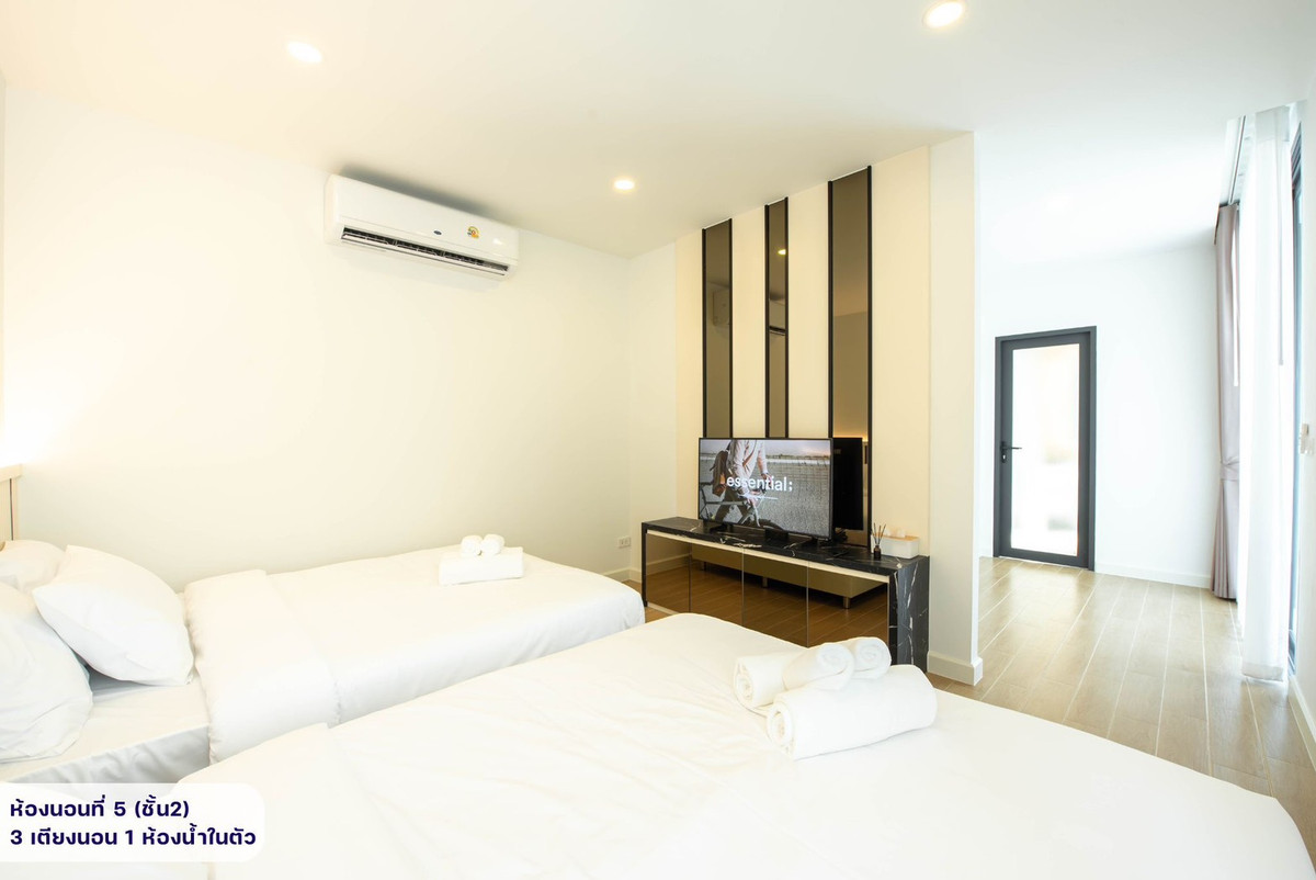 ให้เช่าพัทยา บางแสน ชลบุรี สัตหีบ : บ้านเดี่ยวพูลวิลล่า ถนน ซากแง้ว / 5 ห้องนอน (เช่า), Detached House Pool Villa Sak Ngaew Road / 5 Bedrooms (FOR RENT) AM023