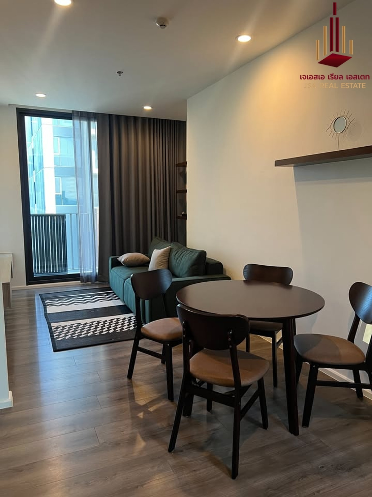 ให้เช่าคอนโดอ่อนนุช อุดมสุข : ✨ For Rent: Whizdom Essence Condo ✨  💰 Only 26,000 THB/month
