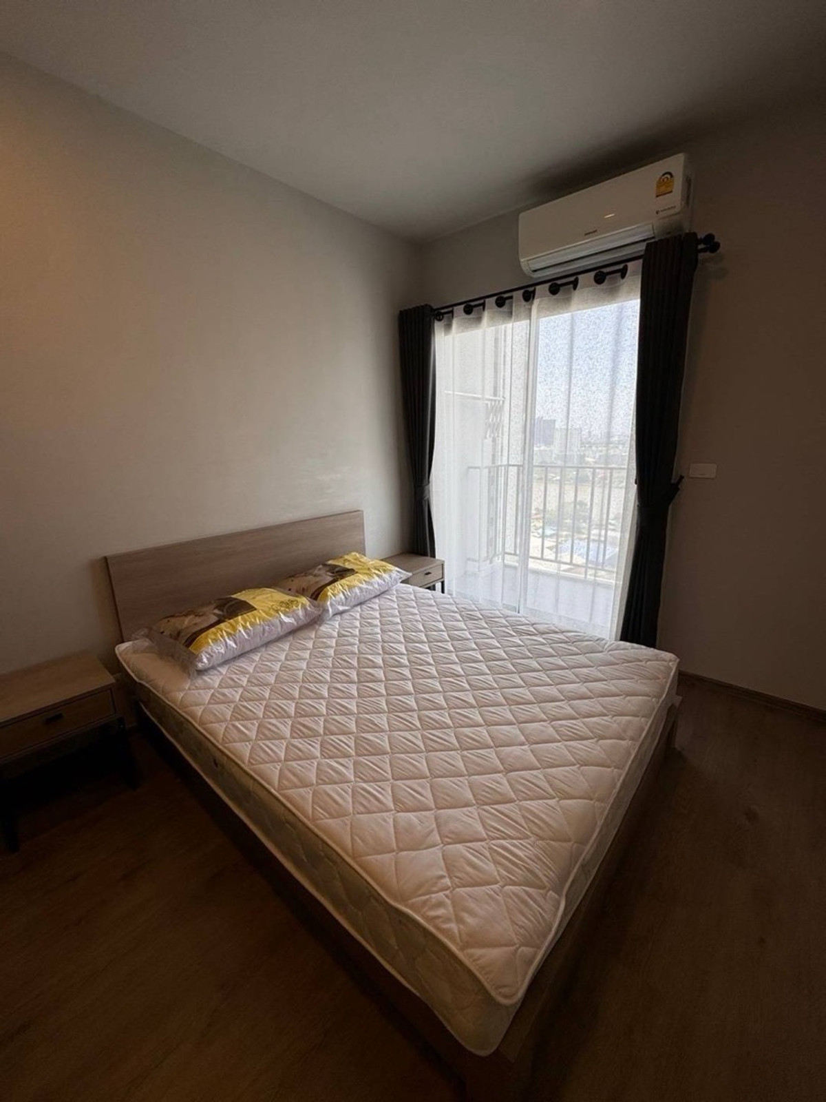 For RentCondoBang Sue, Wong Sawang, Tao Pun : 🔥Rare Item! Chapter one flow Bangpo, 1 bedroom, river view + 1 car parking space, the best value in this area.