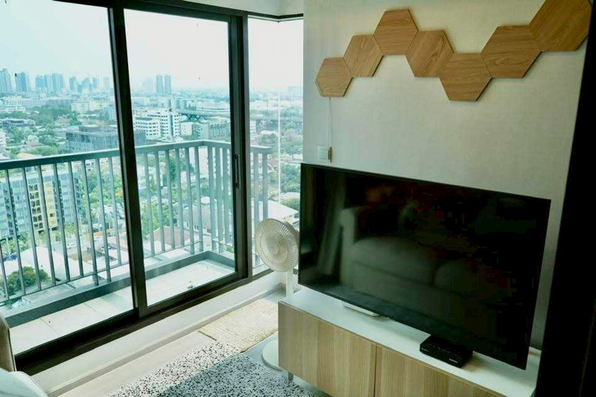 For RentCondoOnnut, Udomsuk : #E215 🎉 260369 Condo for Rent at Life Sukhumvit 62