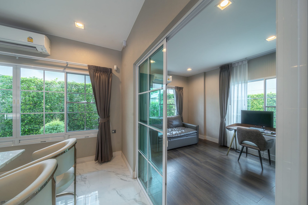 For RentHouseVipawadee, Don Mueang, Lak Si : 🔥Nantawan Ramintra Phaholyothin50🏠🔥Beautiful House, 4 bedroom 4 bathroom 291 Sqm