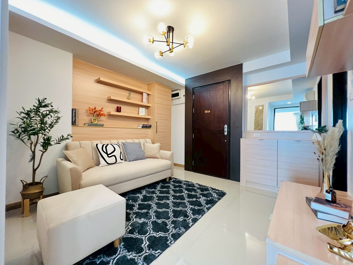 ขายคอนโดลาดพร้าว101 แฮปปี้แลนด์ : ห้องใหญ่ ติดถ.ลาดพร้าว 112-114 พร้อมอยู่ ที่จอดรถเยอะมาก นัดดูห้อง 099-7829466