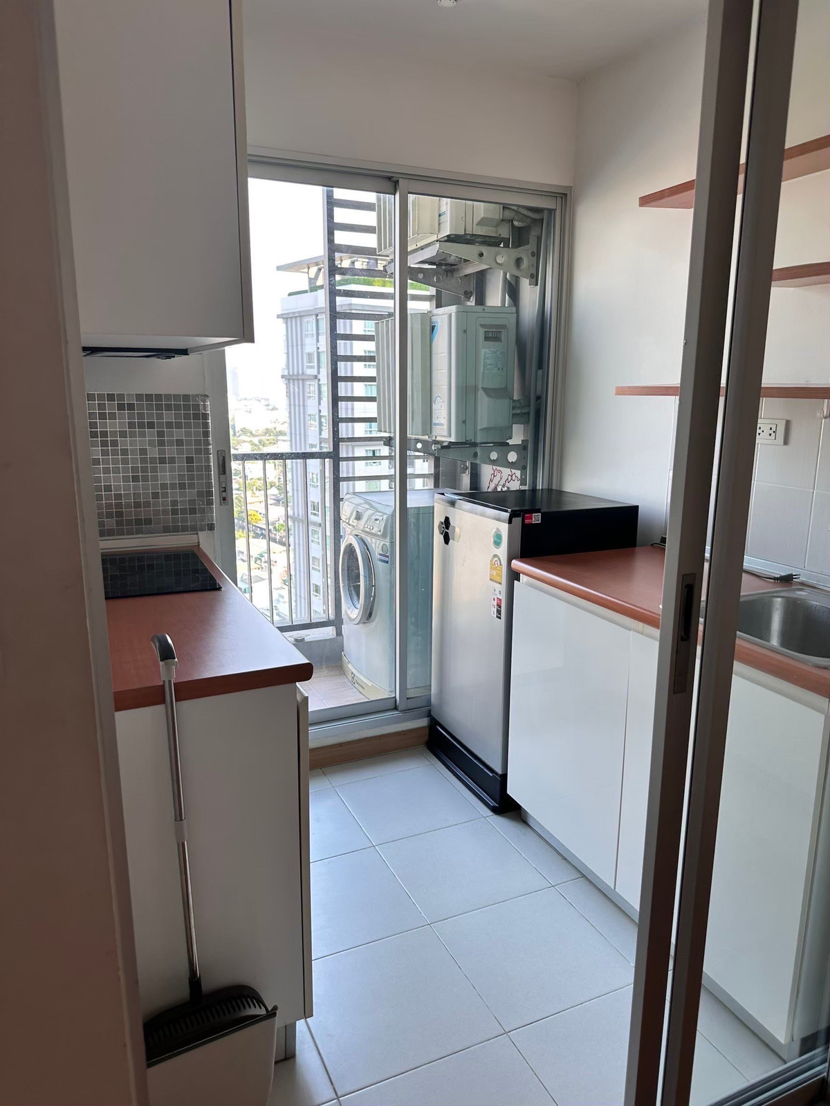 For RentCondoThaphra, Talat Phlu, Wutthakat : OMG2145  [ The President Sathorn - Ratchaphruek 1 ]  Large 1 Bedroom - Cheap RENT @ 1-Apr-26
