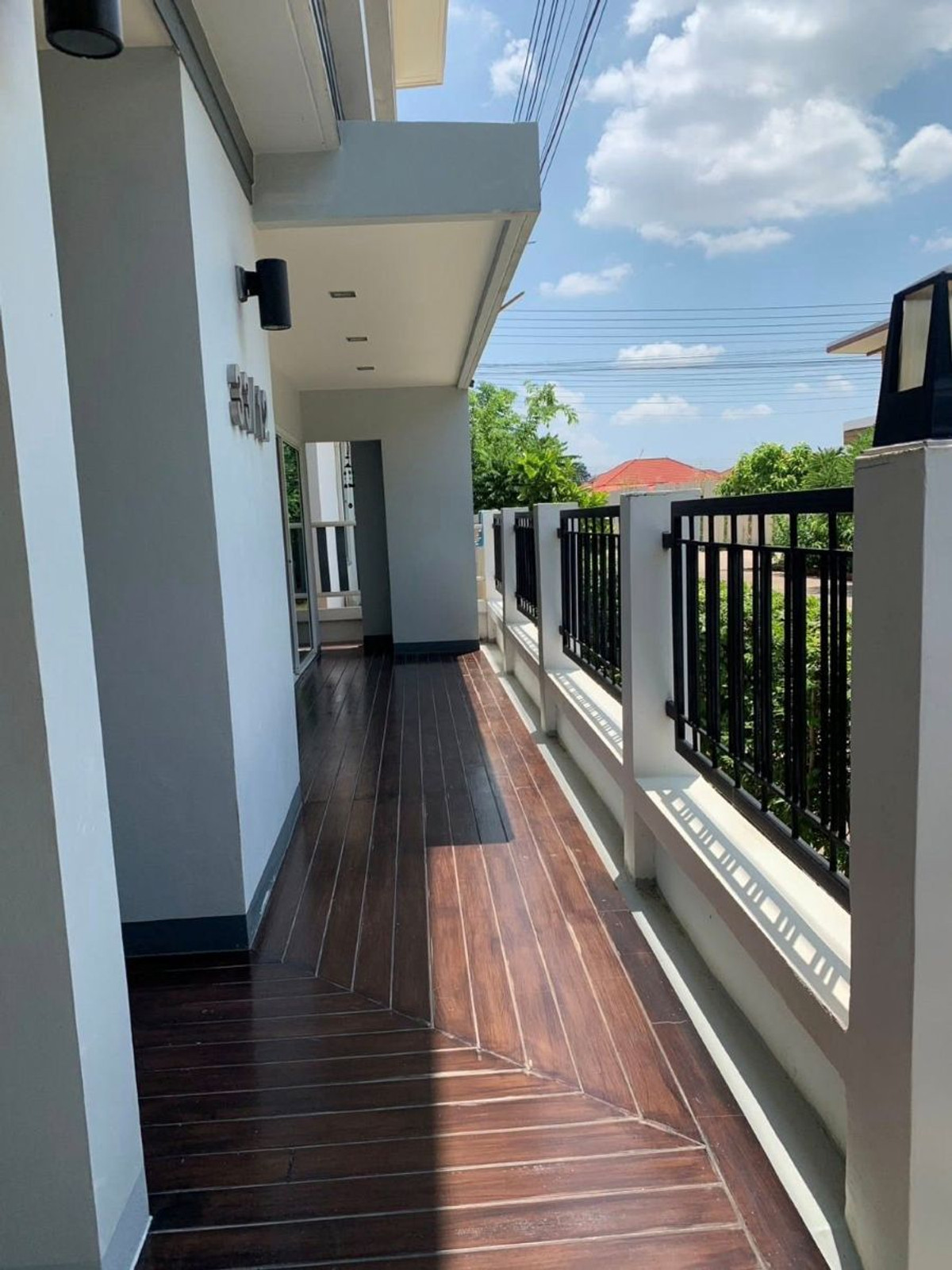 ขายบ้านพิษณุโลก : ขายบ้านเดี่ยว อ.เมือง จ.พิษณุโลก  โครงการบ้านโฮมแลนด์พร้อมเข้าอยู่