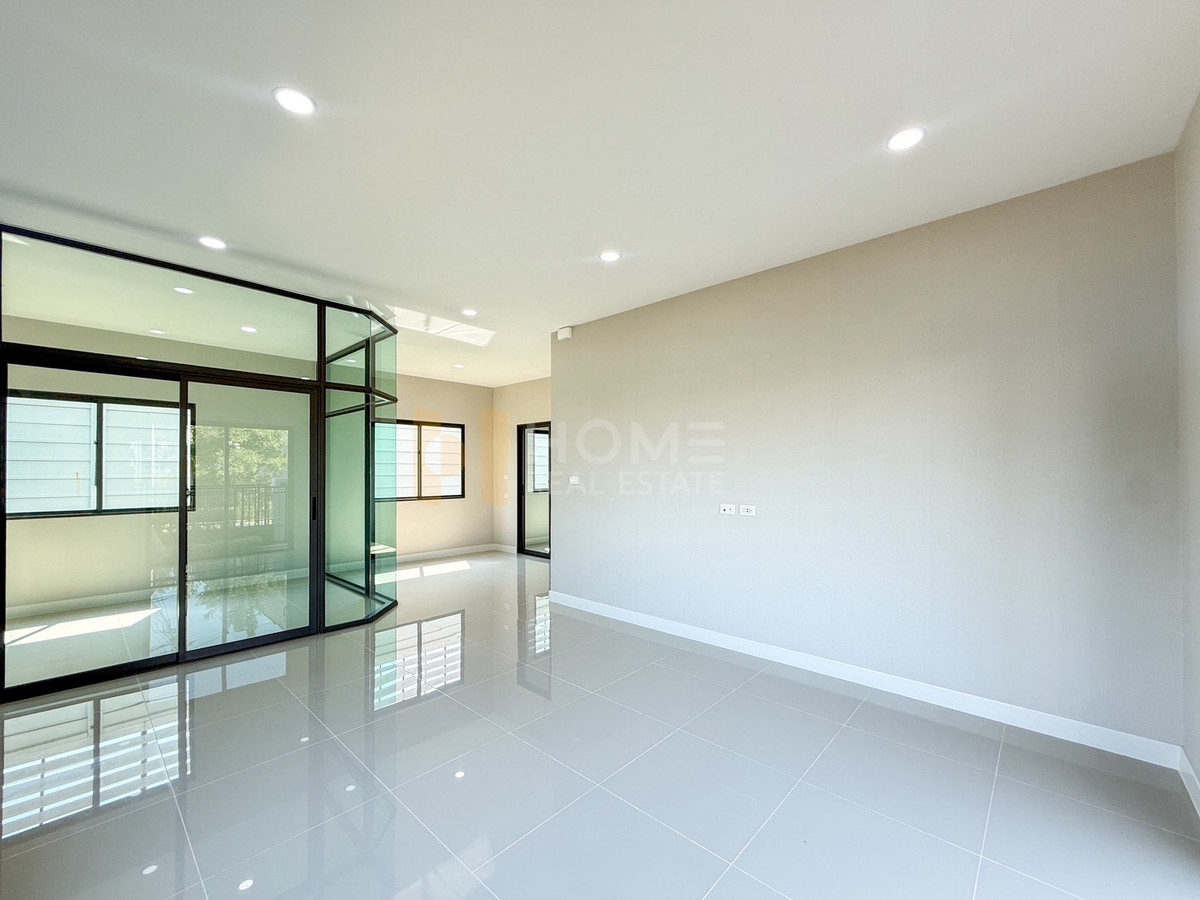 ขายบ้านมีนบุรี-ร่มเกล้า : เพอร์เฟค พาร์ค สุวรรณภูมิ เฟส 5 / 4 ห้องนอน (ขาย), Perfect Park Suvarnabhumi Phase 5 / 4 Bedrooms (FOR SALE) AA547