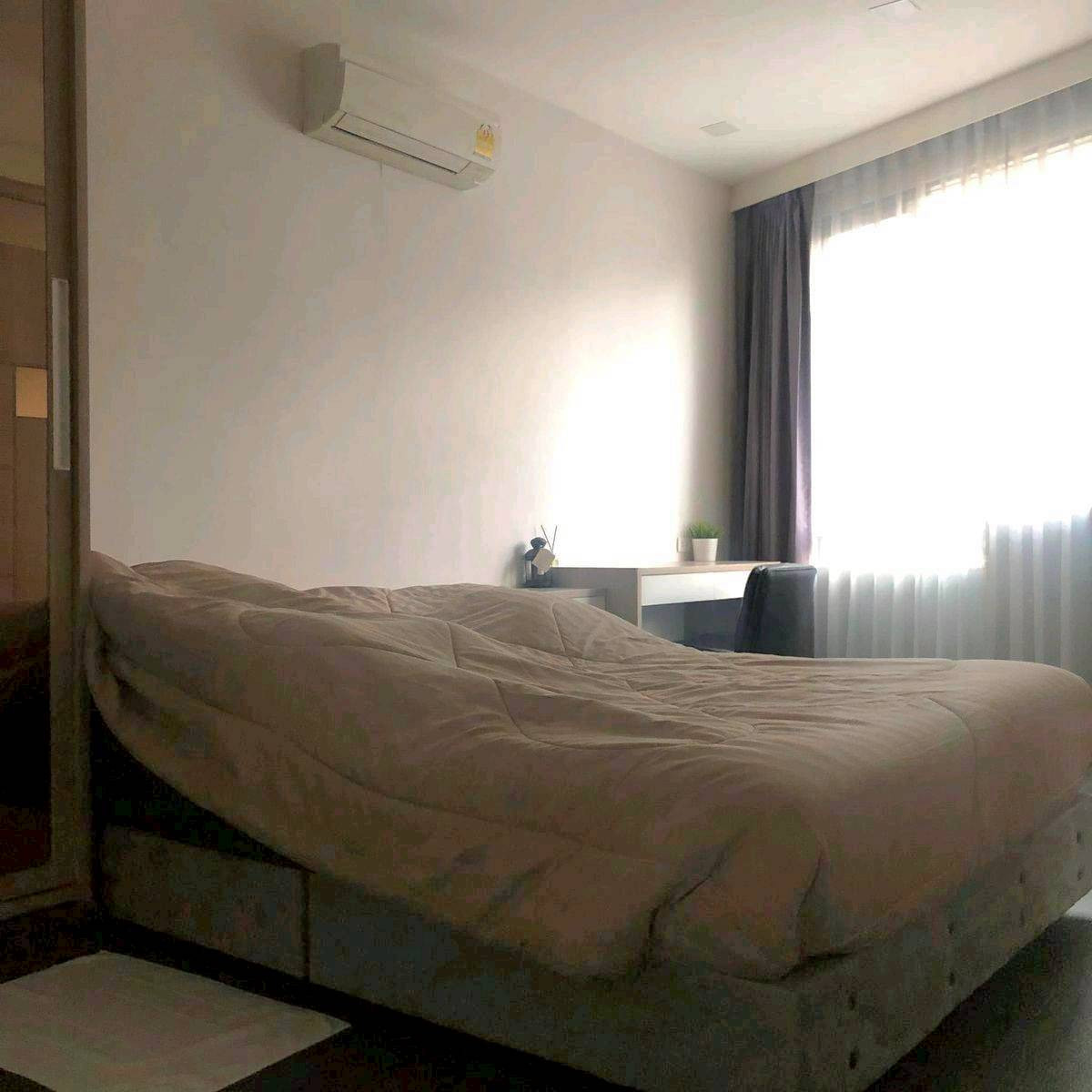 คอนโดสุขุมวิท อโศก ทองหล่อ : ขาย/ให้เช่าคอนโดมิเนียม ทราพีโซ สุขุมวิท 16 ใกล้ MRT ศูนย์การประชุมแห่งชาติสิริกิติ์ (N.2045)