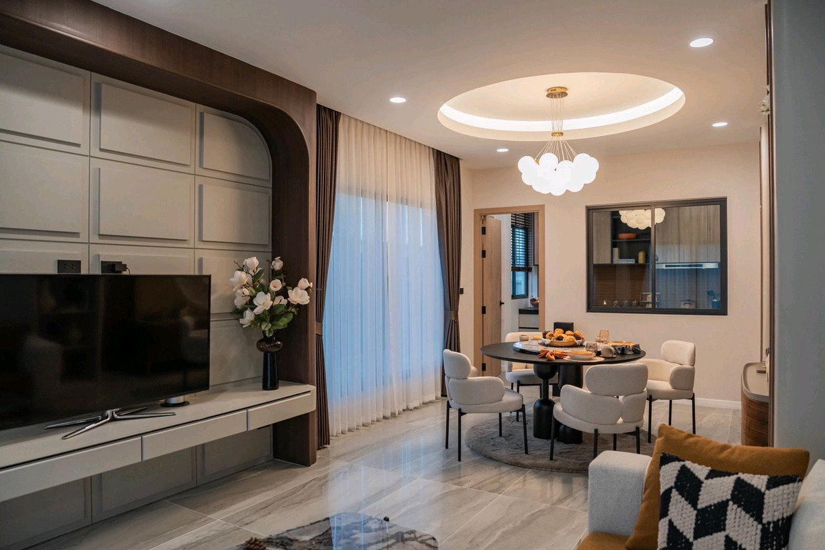 For SaleChiang Mai : 🏡 Luxury Home with Private Pool | 5 Bedrooms
Perfect for Living or Investment | Budget 12.9 Million THB