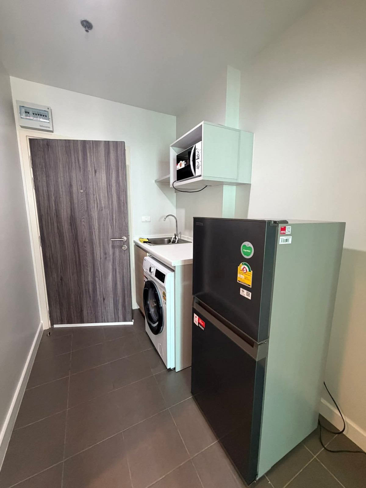 ให้เช่าคอนโดท่าพระ ตลาดพลู วุฒากาศ : ให้เช่าคอนโด เมโทรสกาย วุฒากาศ เฟอร์ครบ พร้อมอยู่