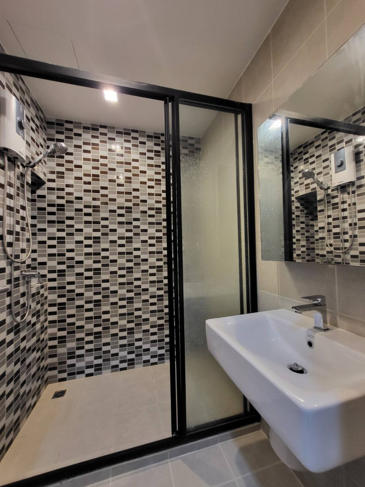 ให้เช่าคอนโดบางแค เพชรเกษม :  ✨👉🏻 ให้เช่า The Base Phetkasem  🏢 32 ตร.ม. 1Bed ห้องสวยพร้อมอยู่ ใกล้ MRT เพชรเกษม 48 🚈