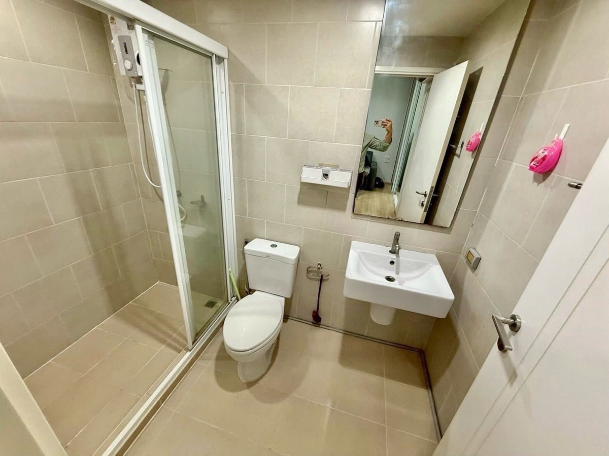 ให้เช่าคอนโดแจ้งวัฒนะ เมืองทอง : 📍โครงการ : The Base Chaengwattana
🚝 ใกล้ : MRT สถานีเมืองทองธานี 750 เมตร
💵 ราคาเช่า : 11,000 บาท / เดือน