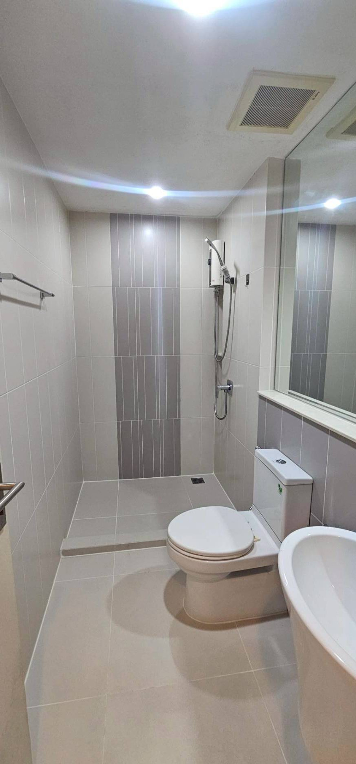 ให้เช่าทาวน์โฮมรามคำแหง หัวหมาก : R2961 ให้เช่าทาวน์โฮม 3 ชั้น  บ้านกลางเมือง พระราม 9 – รามคำแหง (ว่างค่ะ)