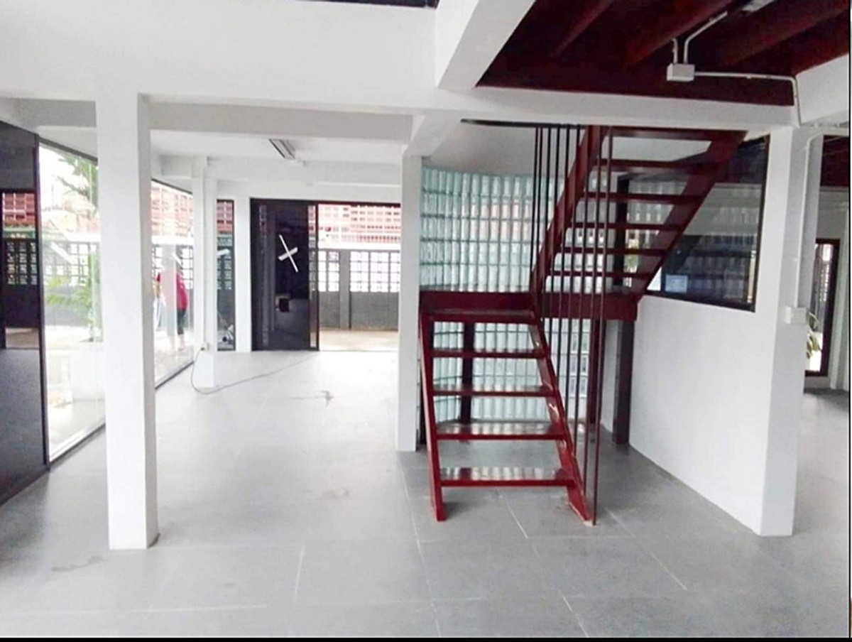 For RentRetail SpaceChokchai 4, Ladprao 71, Ladprao 48, : Standalone Building 520 sqm. Lat Phrao 64 - Sutthisan Winitchai For Cafe, Office, Clinic, Studio