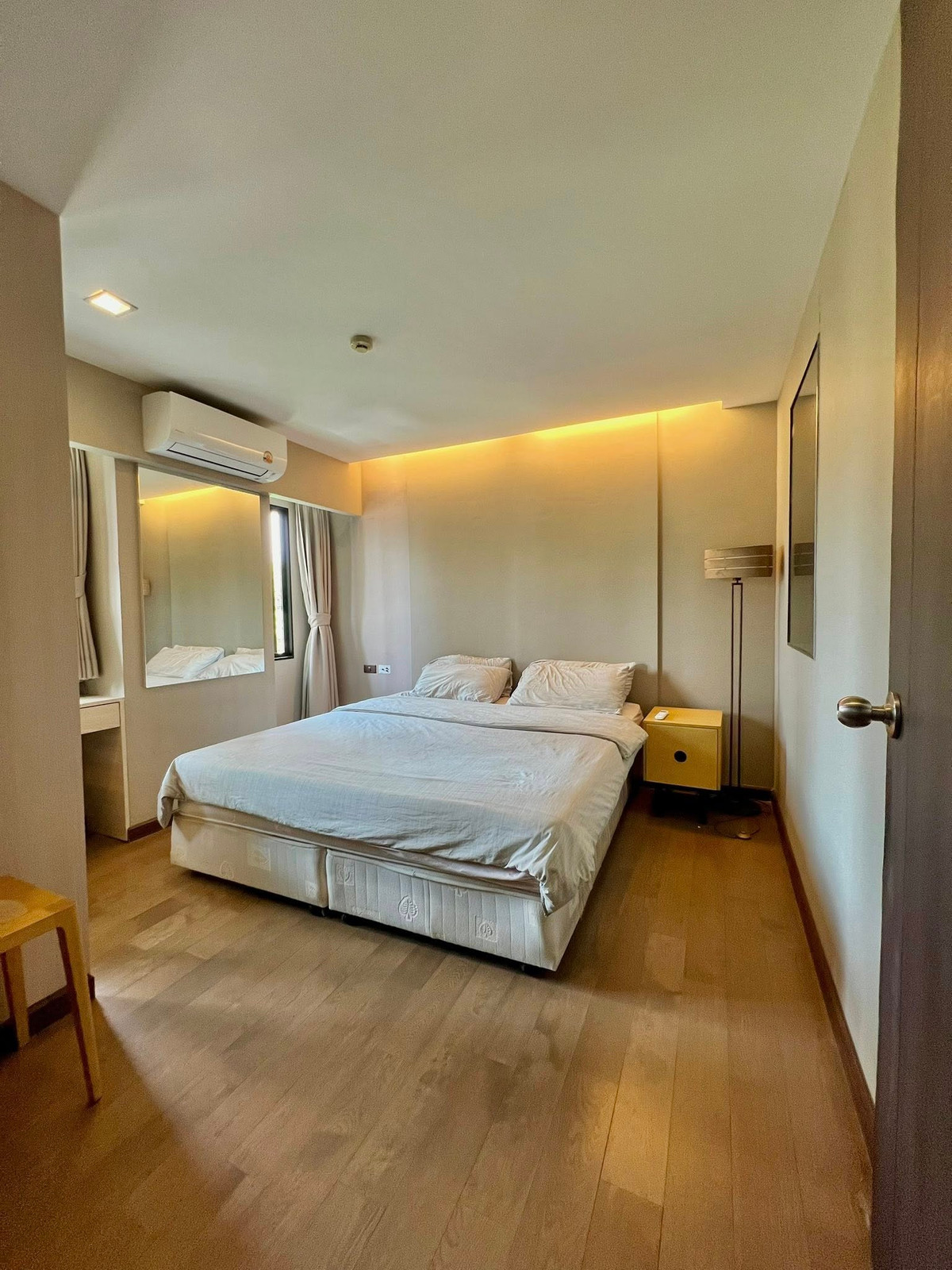 ให้เช่าคอนโดสุขุมวิท อโศก ทองหล่อ : ✨ อยู่ใจกลางทองหล่อ! ให้เช่า Tidy Thonglor 17 ห้องมุม ชั้น 5 ใกล้ The Commons เพียง 50 เมตร ✨