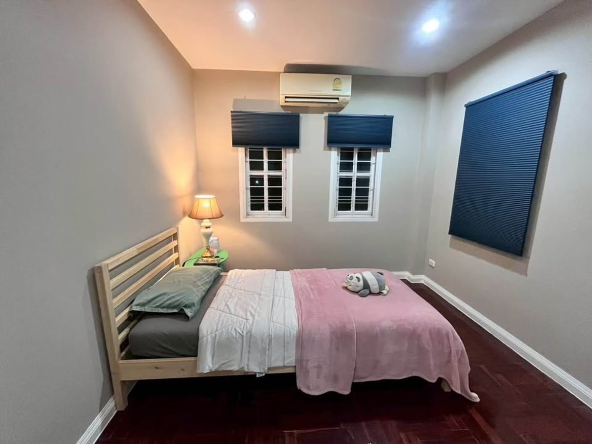 For RentHouseMin Buri, Romklao : Perfect Place Ramkhamhaeng 164