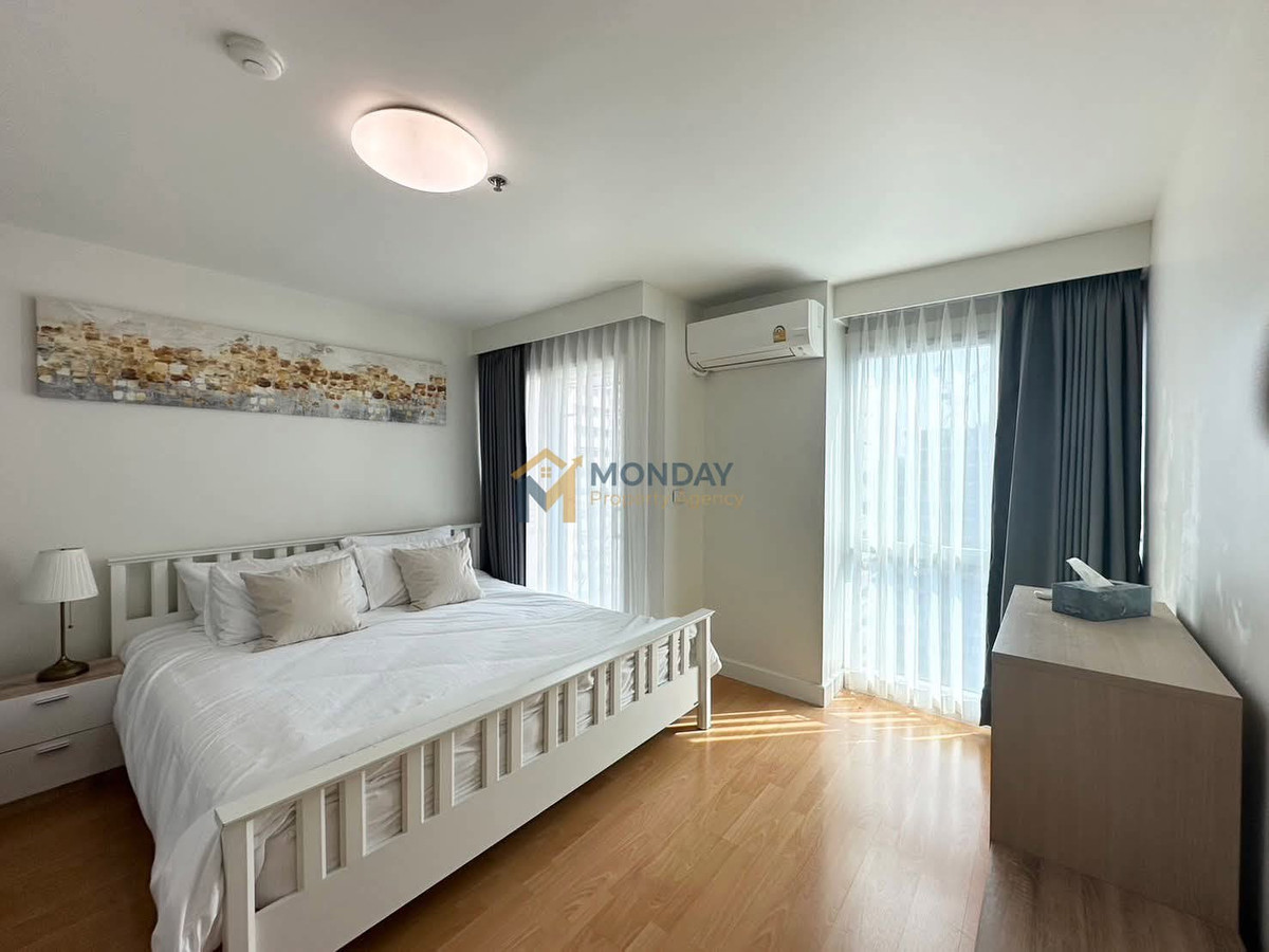 For RentCondoSilom, Saladaeng, Bangrak : 🔥 Available Now! Ready to Move In! Washing Machine Included. Silom Suite - Book Before It's Gone! 🔥 MD-26028888