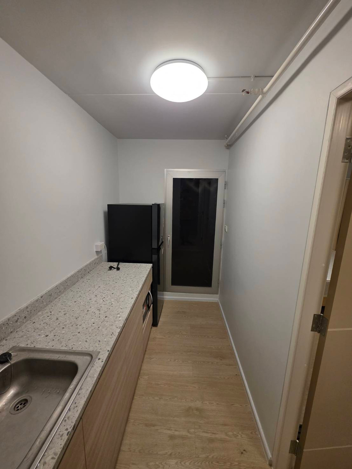 ให้เช่าคอนโดแจ้งวัฒนะ เมืองทอง : ให้เช่า โมริ คอนโดมิเนียม เมืองทองธานี ใกล้ อิมแพคเมืองทองธานี เพียง 3 นาที