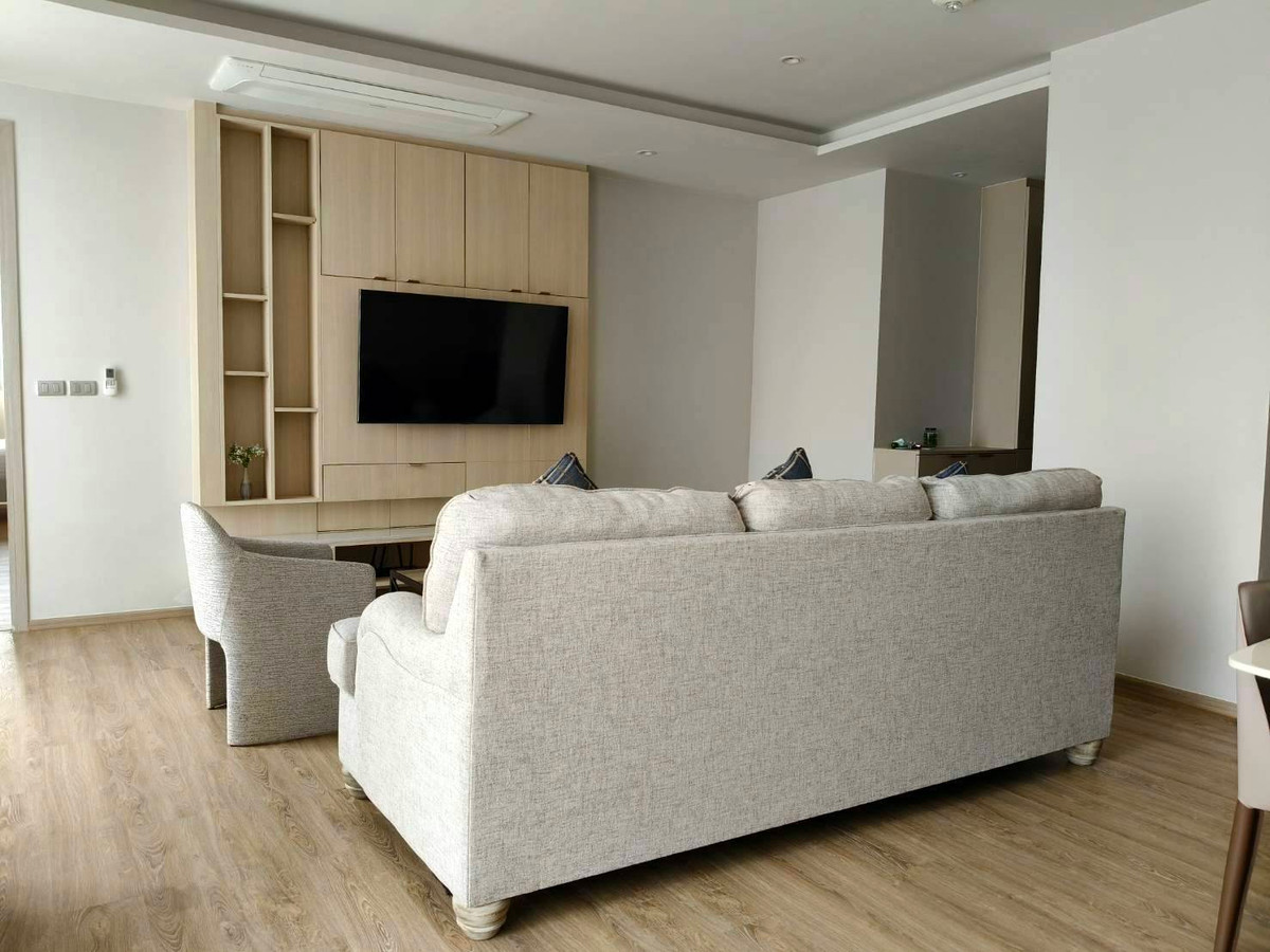 For RentBangna, Bearing, Lasalle : Bearing Residence 2 Bedroom 129 Sq.m. Please call: 062-496-6454