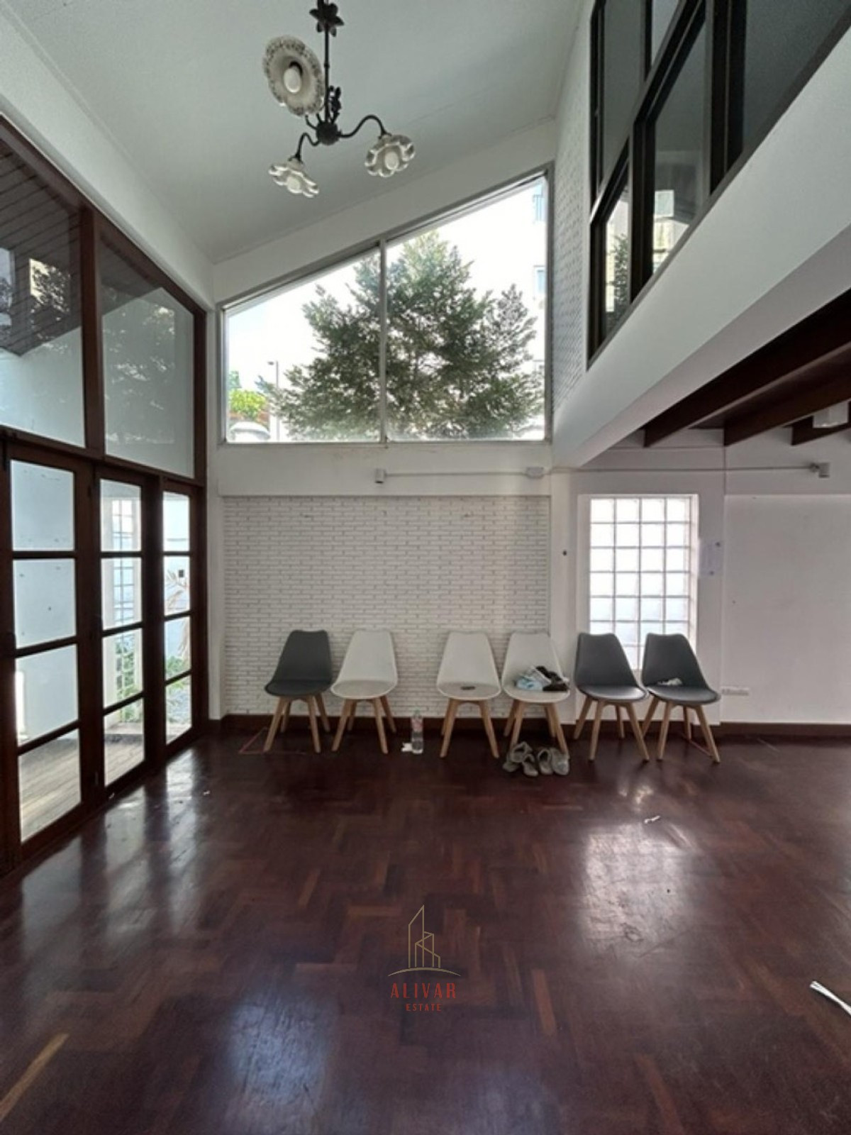 ให้เช่าโฮมออฟฟิศเกษตรศาสตร์ รัชโยธิน : RH034126 ให้เช่า Home Office สไตล์ Cafe 2 ชั้น ย่าน งามวงศ์วาน ใกล้ BTS และ ม.เกษตร