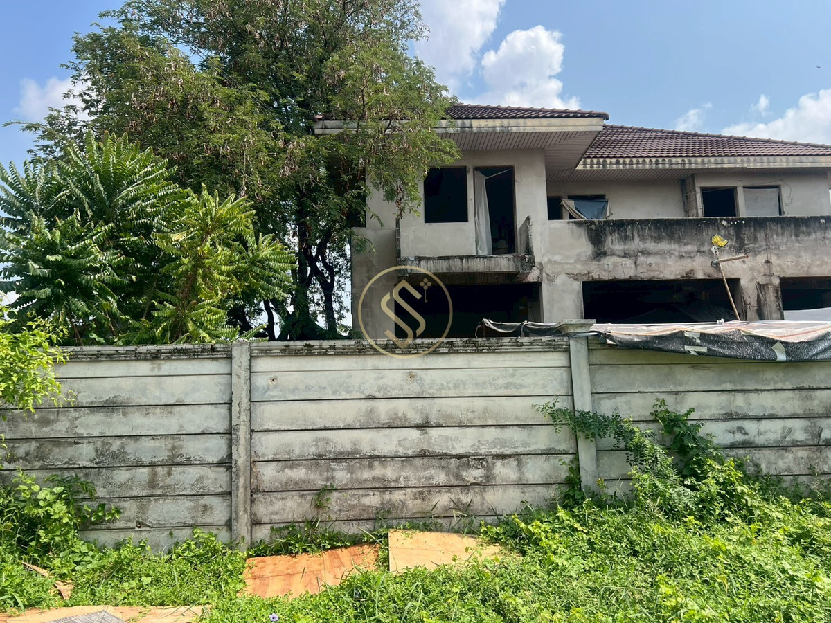 ขายที่ดินพัฒนาการ ศรีนครินทร์ : ขายด่วน! ที่ดินถมแล้วแปลงสวย ซอยพัฒนาการ 99 แขวงประเวศ หรือ อ่อนนุช 70/1 แยก2-8  ขนาด 380 ตารางวา เข้าซอยเพียง 500 เมตร 60,000 บาท/ตรว