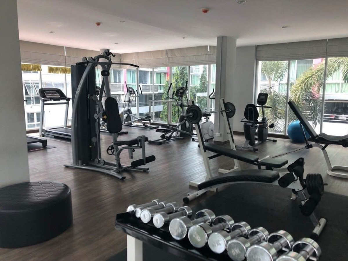 For RentCondoBangna, Bearing, Lasalle : Ready to move in, Swift Condo, Soi ABAC Bangna KM 26, has a washing machine. If interested, contact 082-3223695 🟨