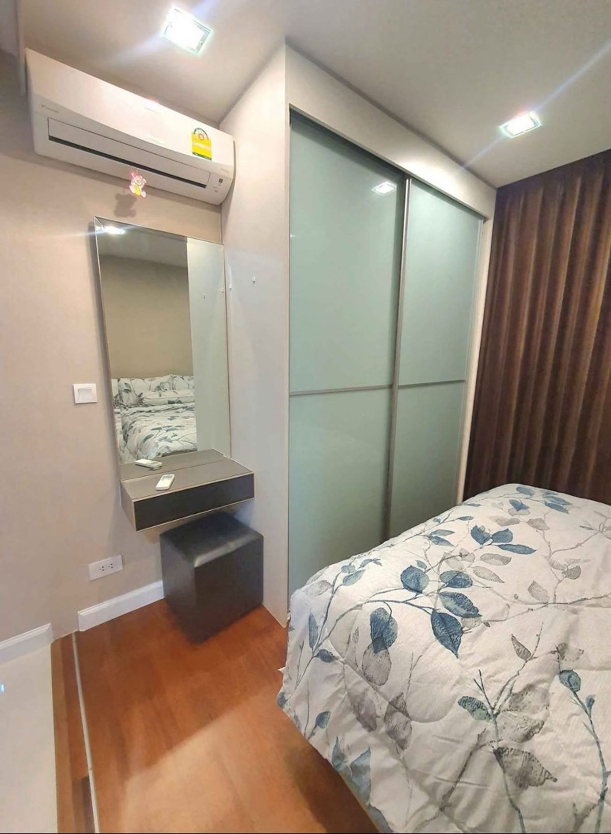 For RentCondoSamut Prakan,Samrong : 💥ST-9494💥The Metropolis Samrong Interchange👉Line : @seecondo