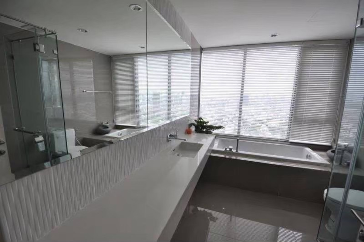 ขายคอนโดสุขุมวิท อโศก ทองหล่อ : 🏠✨ Rhythm Sukhumvit 42 | ขายคอนโด 2 ห้องนอน (HBH-HL-130)